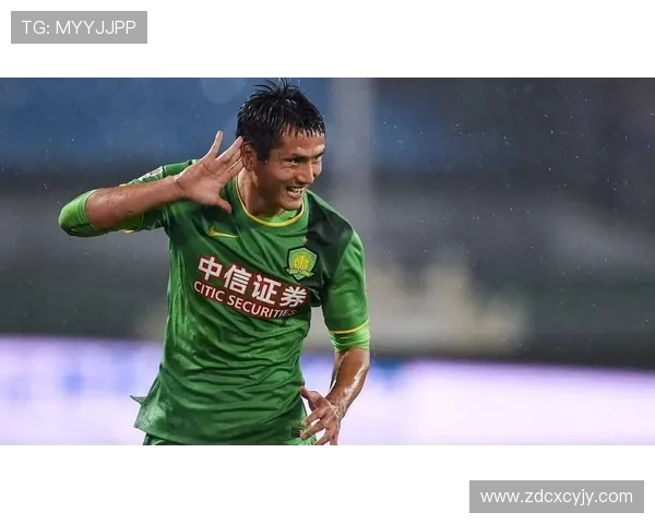 从伊万到邵佳一 国足主帅为何始终难以摆脱拜合拉木困局